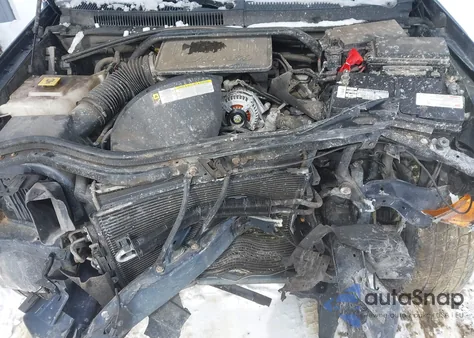 2010 Jeep Grand Cherokee Laredo z USA, uszkodzony, nr VIN 1J4PR4GK9AC136172